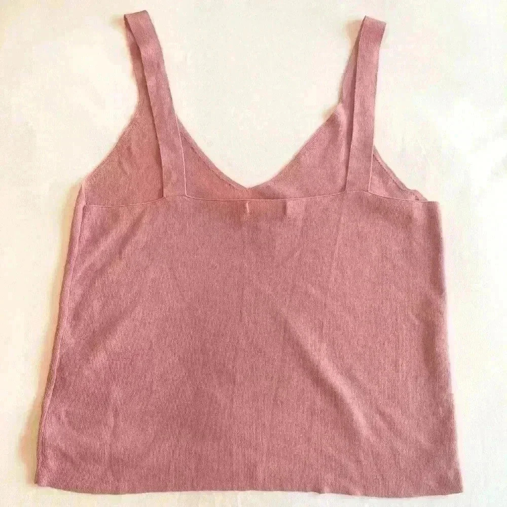 H&M Textured Top - Picture 2 of 2
